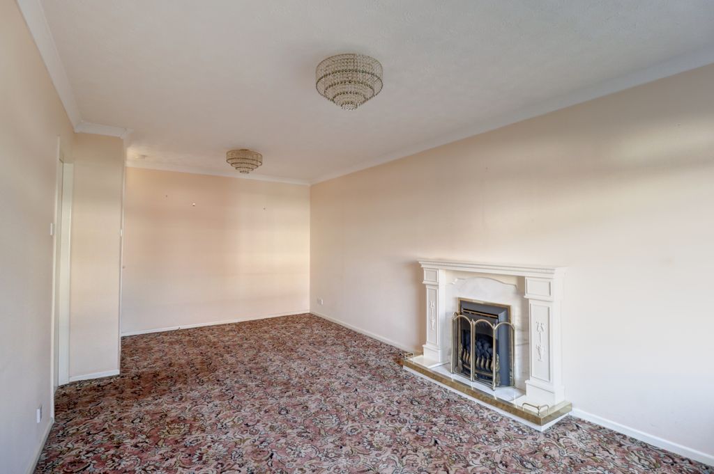 Property photo 3 of 17 Lounge 1.2