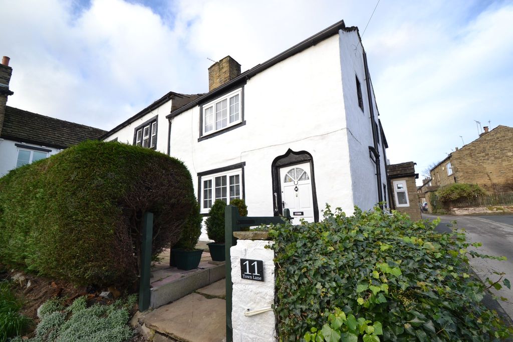 Property photo 1 of 10 Photograph 10