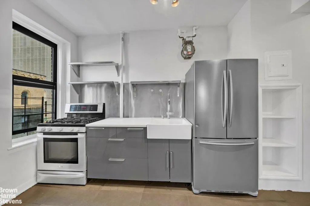 Property photo 2 of 6 <Alttext/>