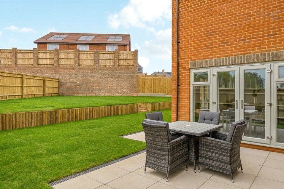 Additional image 7 of 4 bed detached house for saleHackney Way, Mortimer Common, Reading, Berkshire RG7