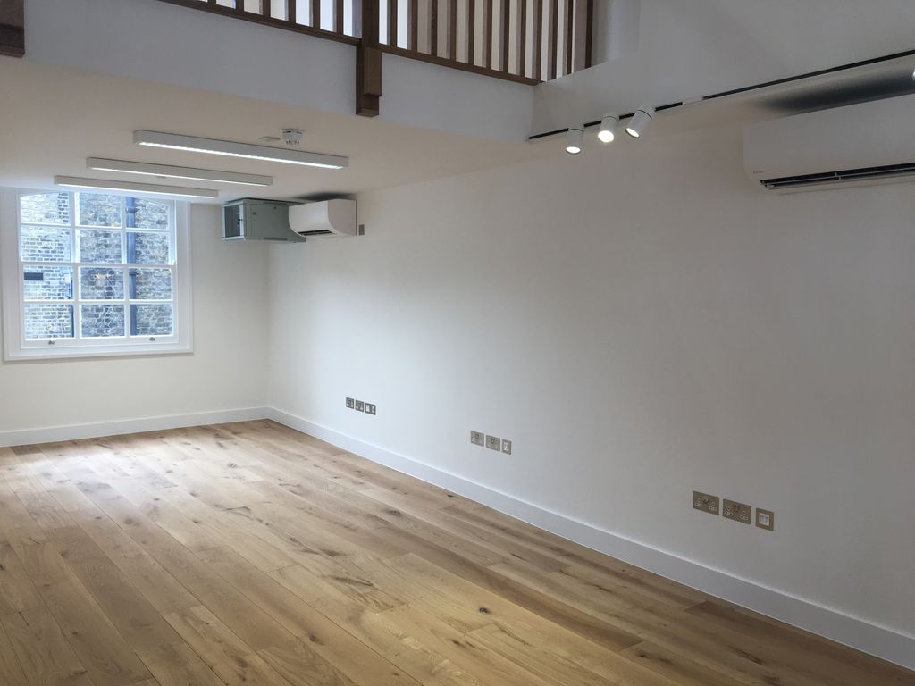 Property photo 3 of 3