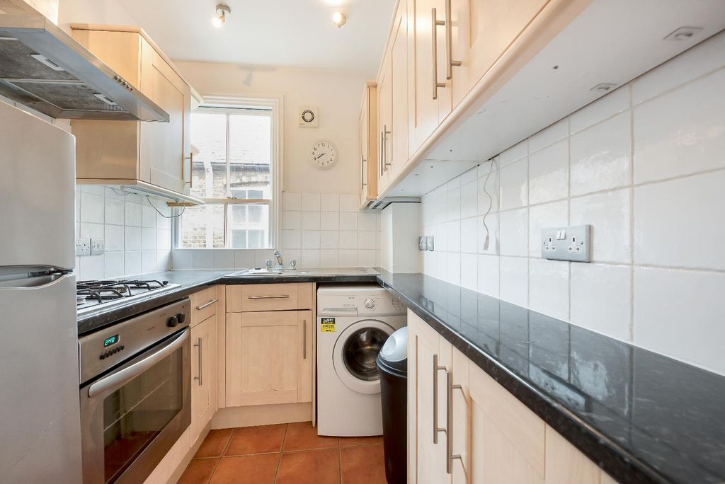 Property photo 3 of 7