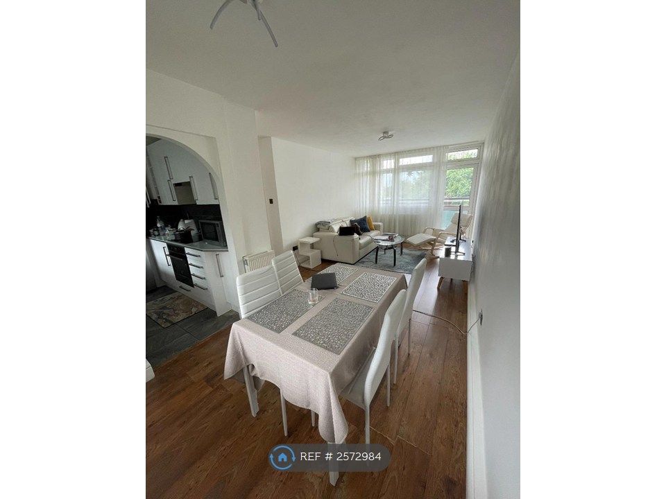 Property photo 1 of 13 Dining/Reception Room