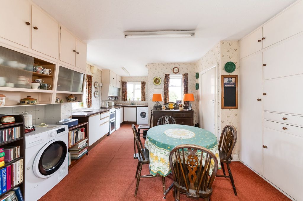 Additional image 5 of 4 bed detached house for saleHaydon Road, Didcot OX11
