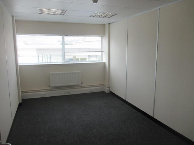 Property photo 2 of 12 Photo 9