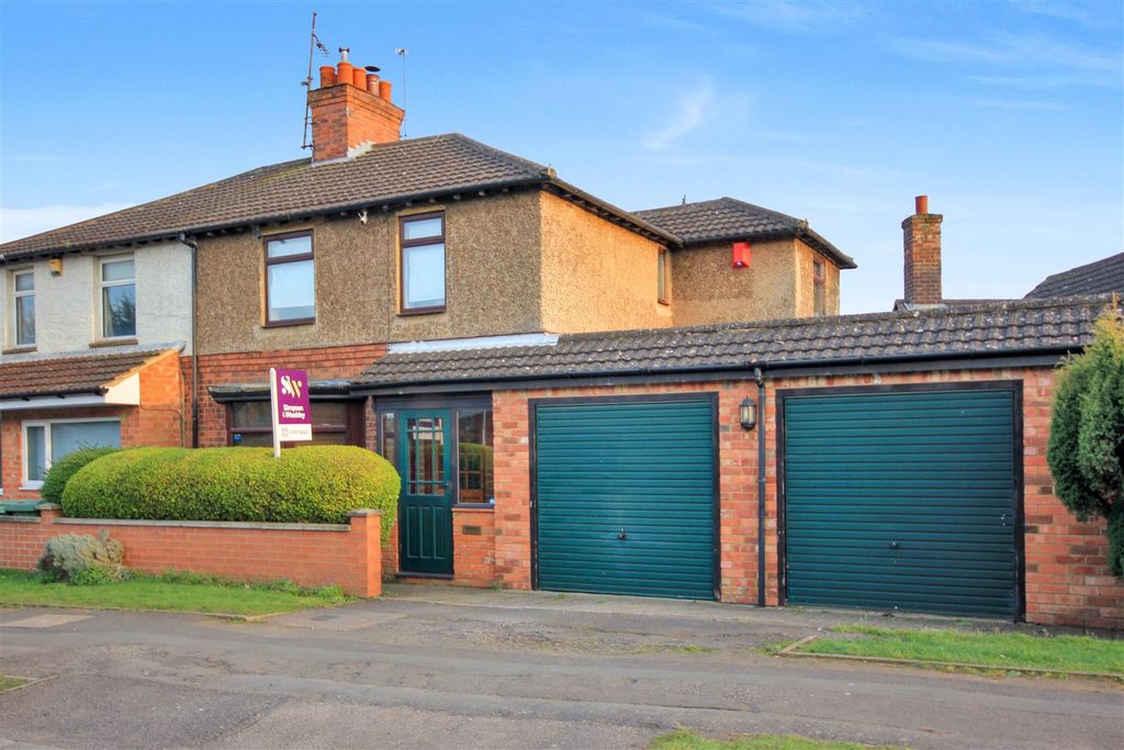 Property photo 1 of 5 Front 1.Jpg