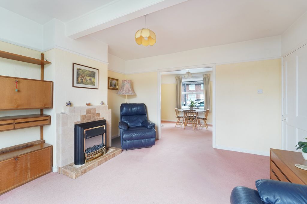 Property photo 2 of 25 Picture No. 23