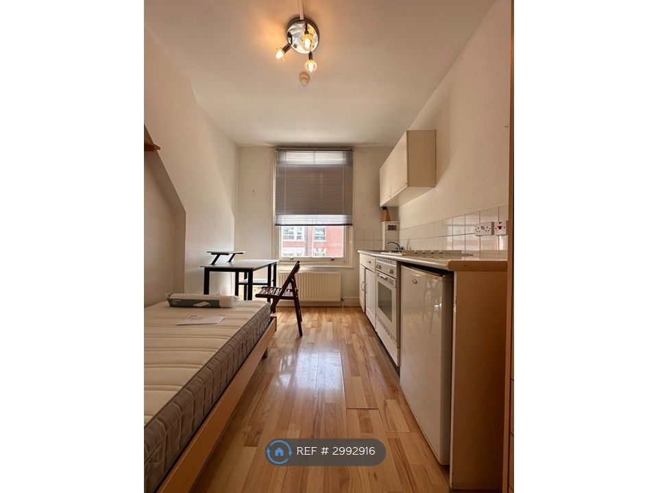 Property photo 2 of 8 #2215