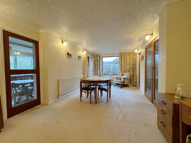 Property photo 3 of 28 Dining Room