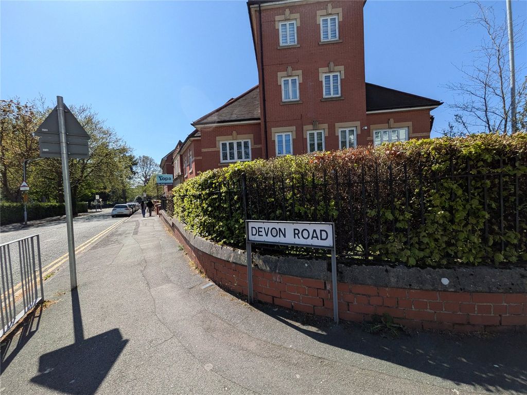 Property photo 3 of 15 Front