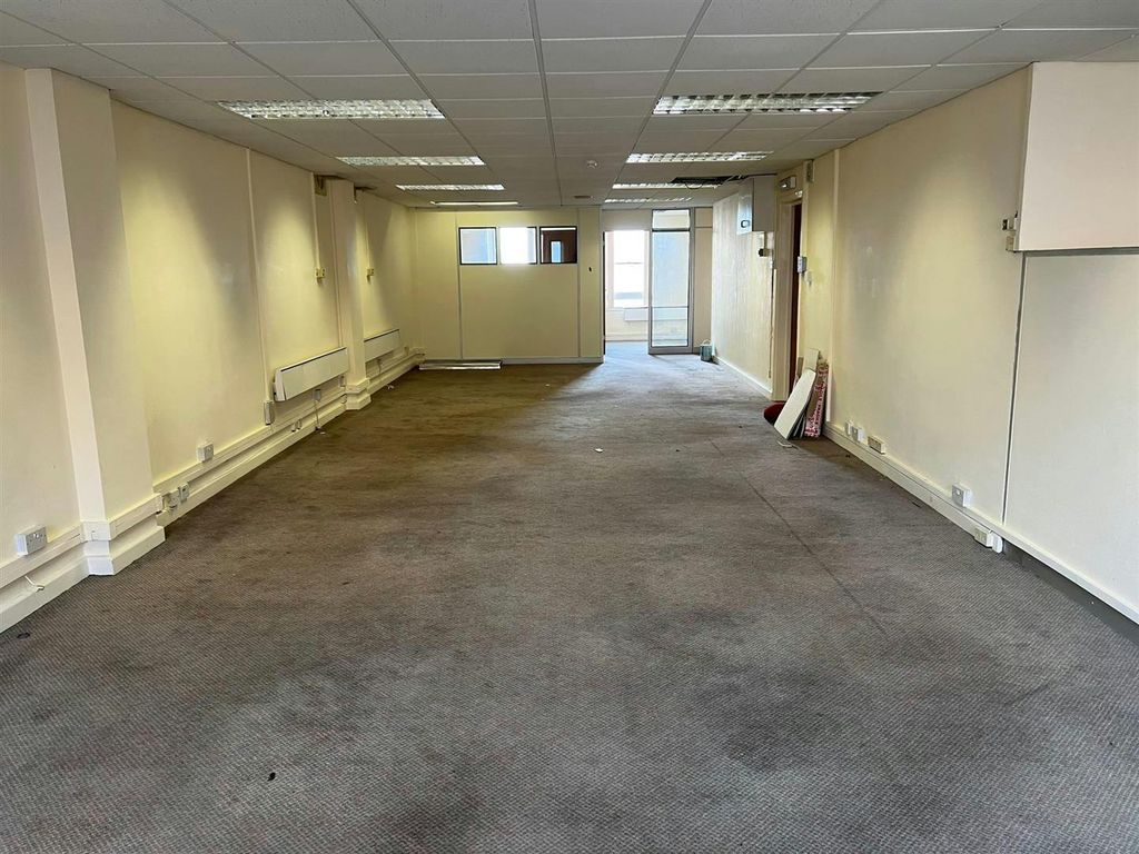 Property photo 2 of 6 1.Jpg