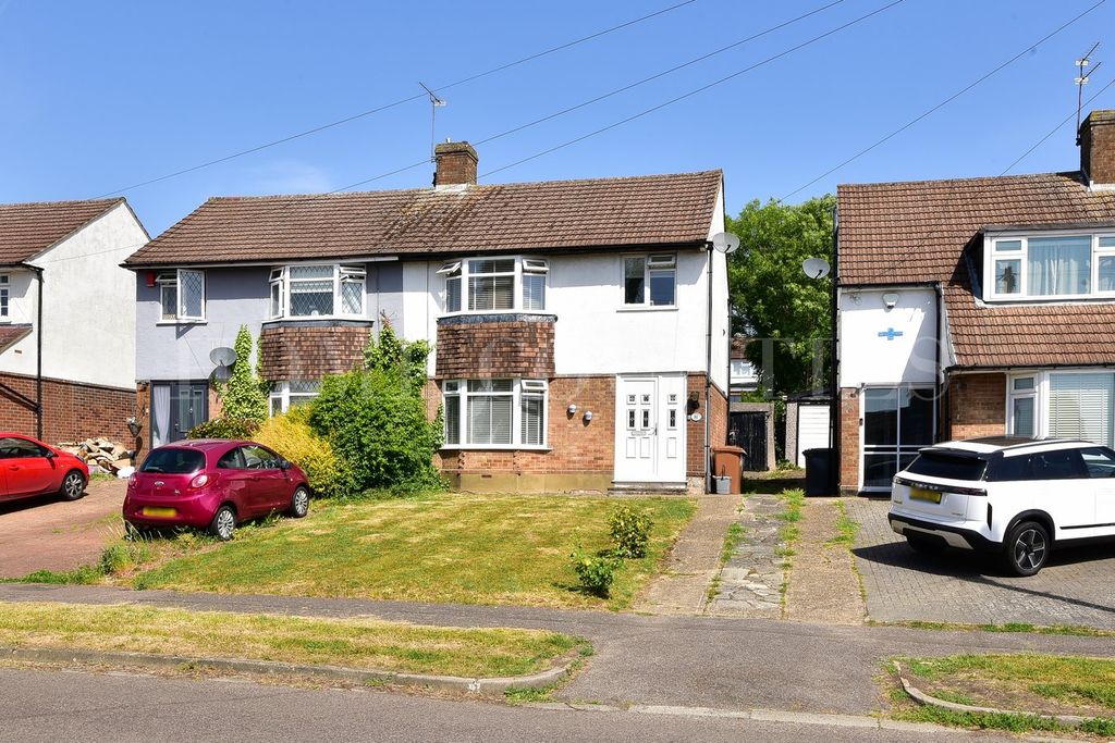 Property photo 1 of 27