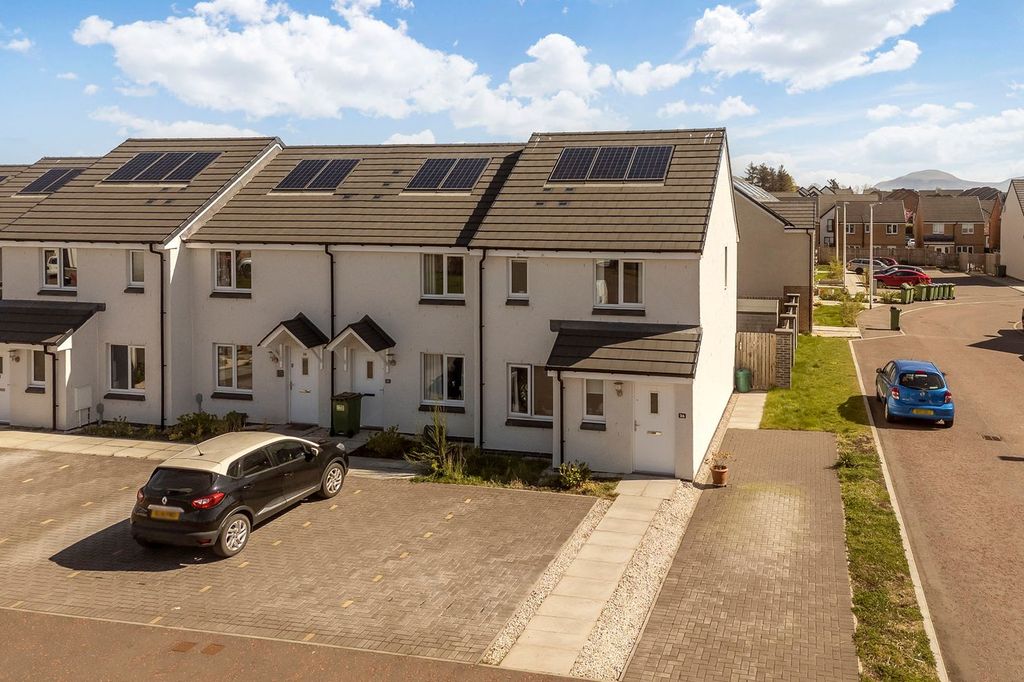 Additional image 13 of 3 bed terraced house for saleLathrocht Grove, Kinross KY13