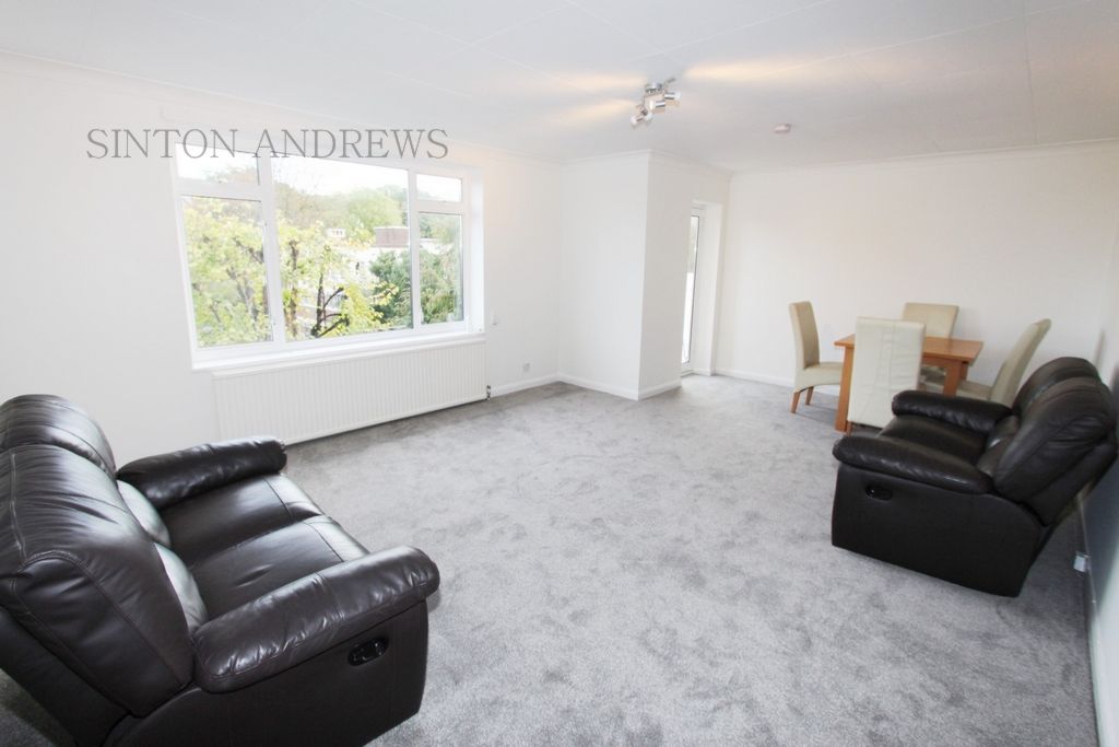 Property photo 1 of 10 Photo 5