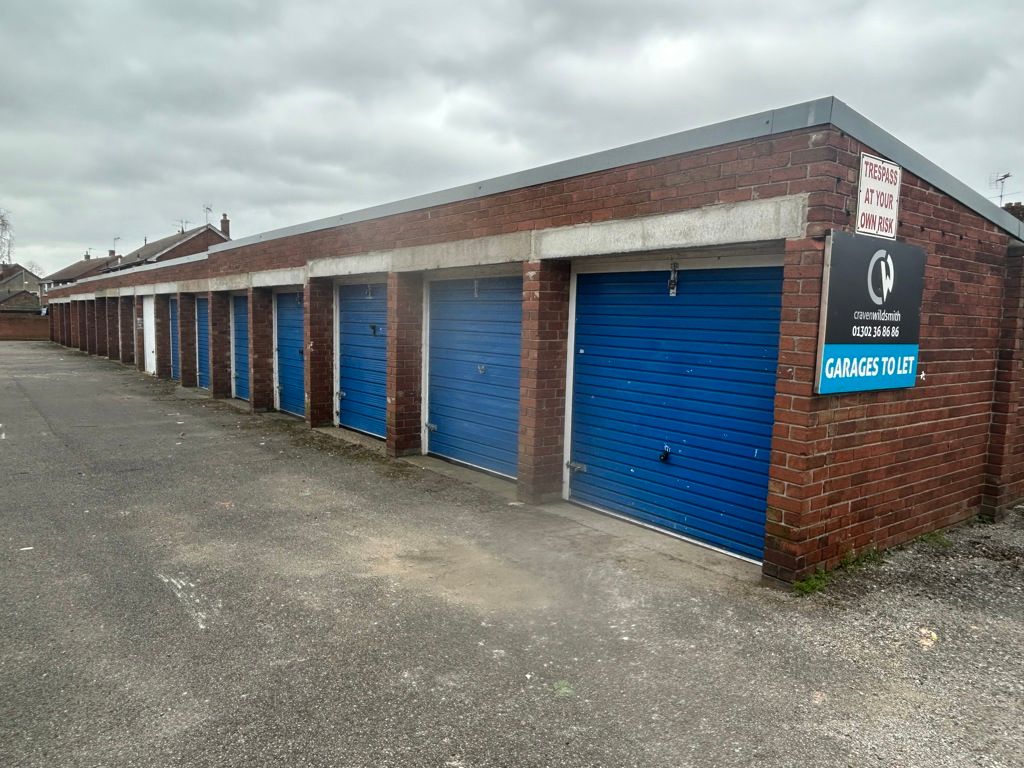 Property photo 1 of 3 Photo 4