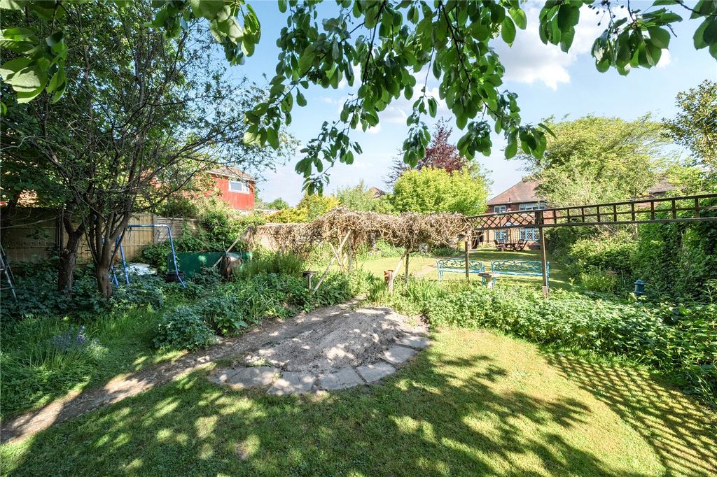 Property photo 2 of 11 Picture No. 09