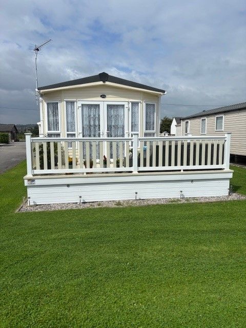 Property photo 1 of 8 Derwent