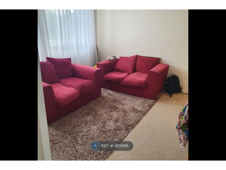 Property photo 3 of 23