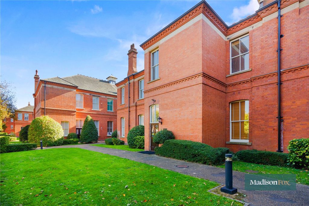 Property photo 1 of 16 Picture No. 35