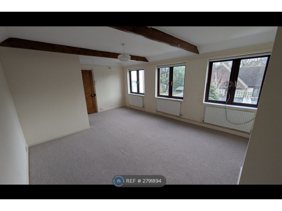 Property photo 3 of 15 Master Bedroom