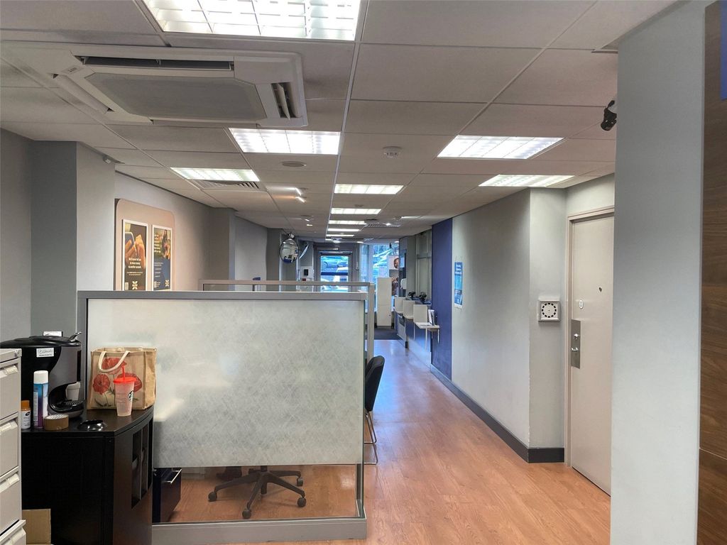 Property photo 2 of 6 Picture No. 02