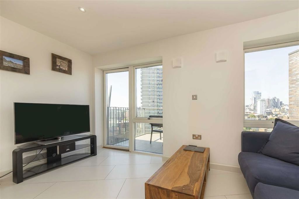 Property photo 3 of 9