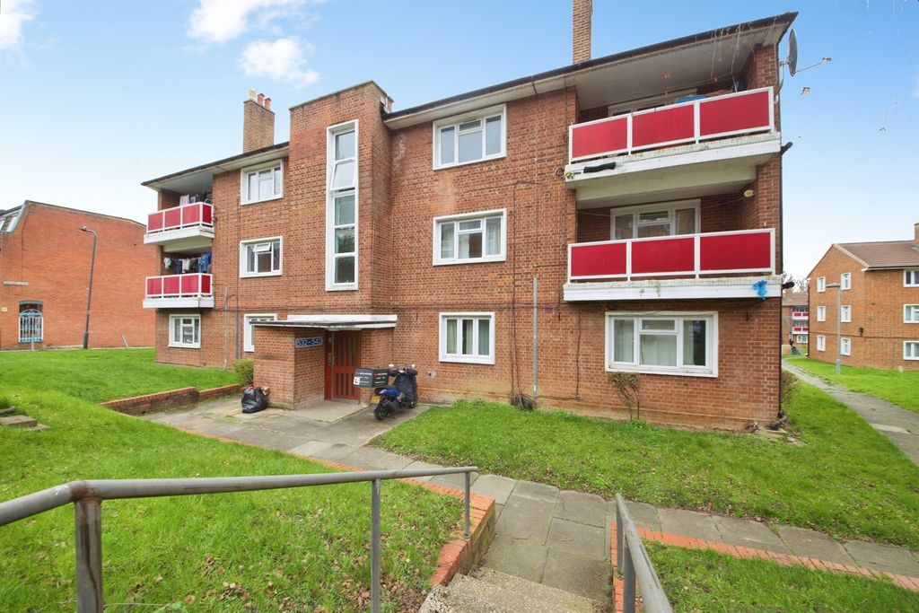 Property photo 1 of 10