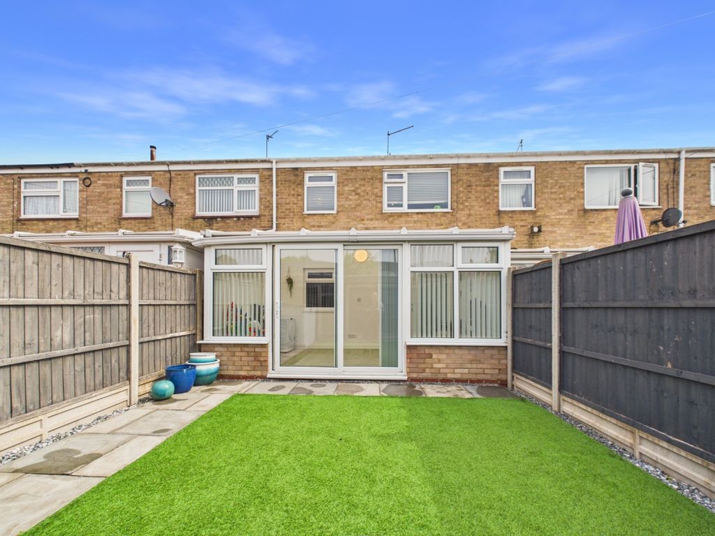 Property photo 2 of 15 3972963