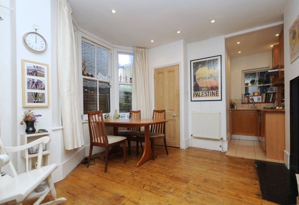 Property photo 1 of 5