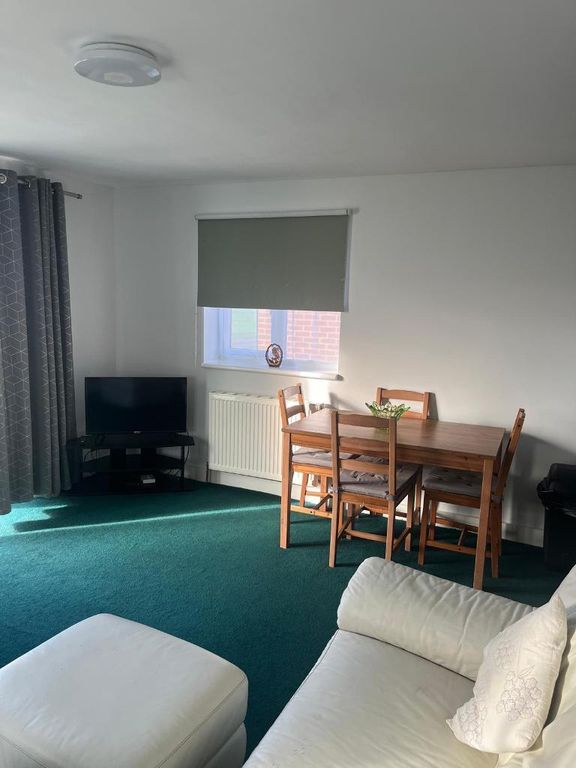 Property photo 3 of 9 Photo 3