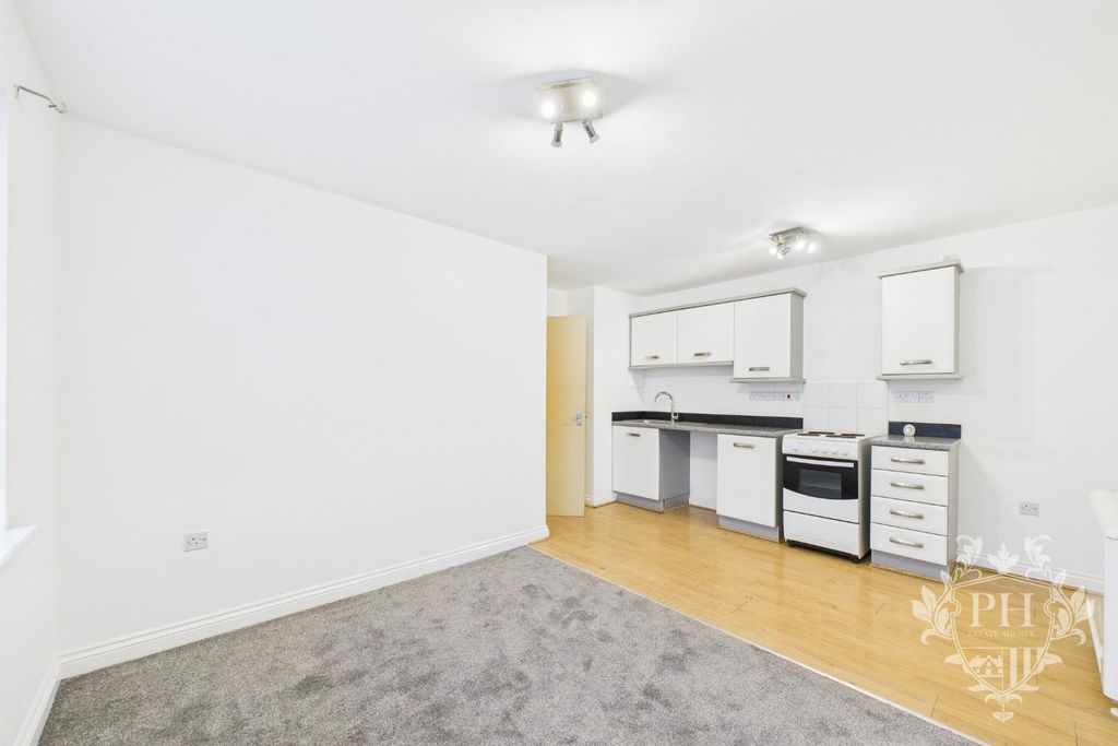 Property photo 2 of 8 Cam02002G0-Pr0250-Still004.Jpg