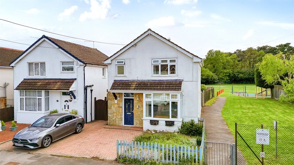 Property photo 1 of 12 Picture No. 17