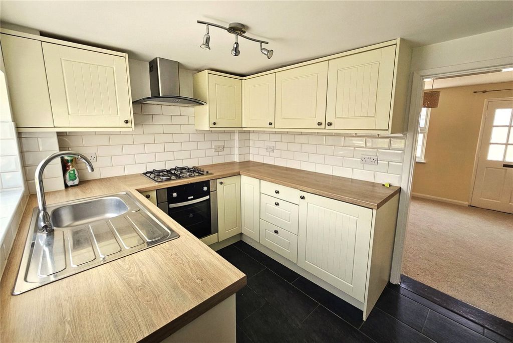 Property photo 3 of 10 Picture No. 04