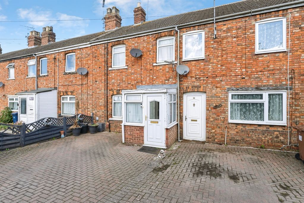 Property photo 1 of 19
