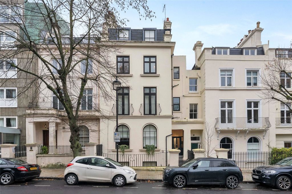 Property photo 3 of 21 Picture No. 24