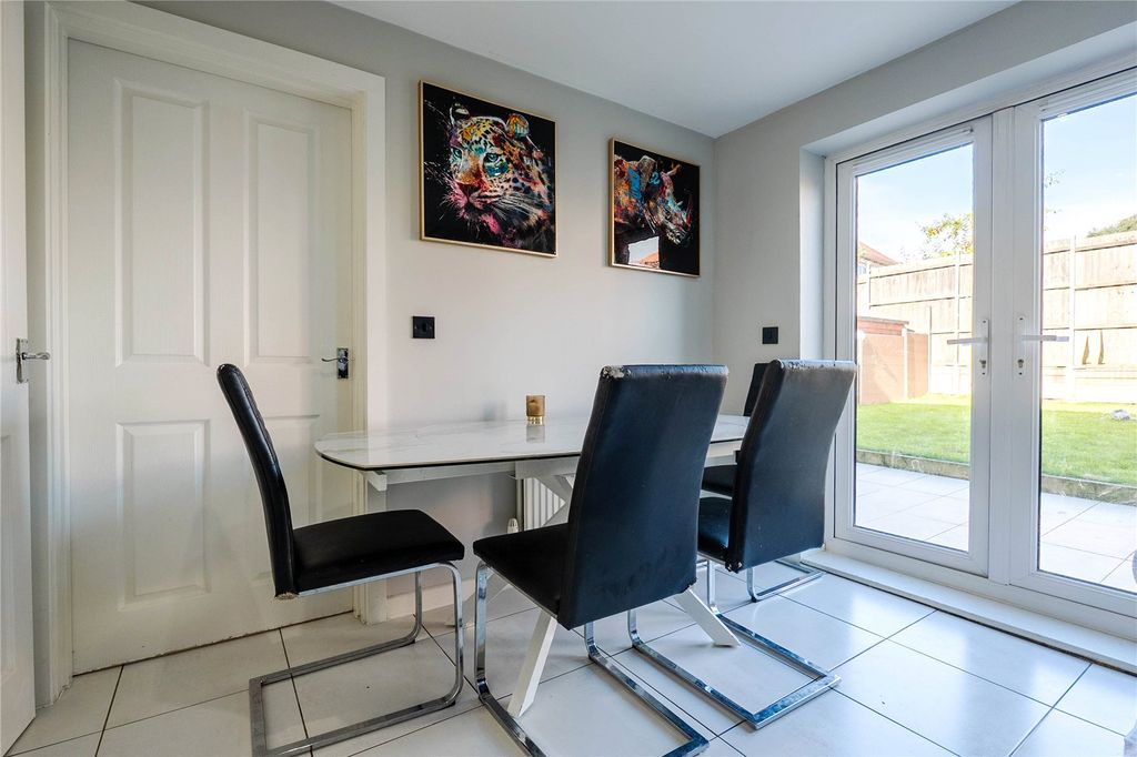 Property photo 3 of 13 Picture No. 14