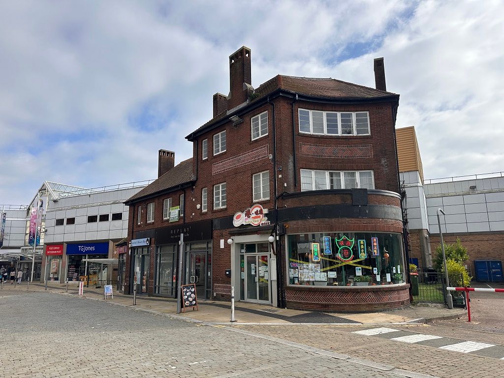 Property photo 1 of 5