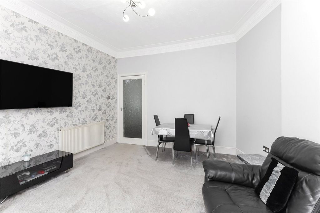Property photo 3 of 22 Picture No. 10