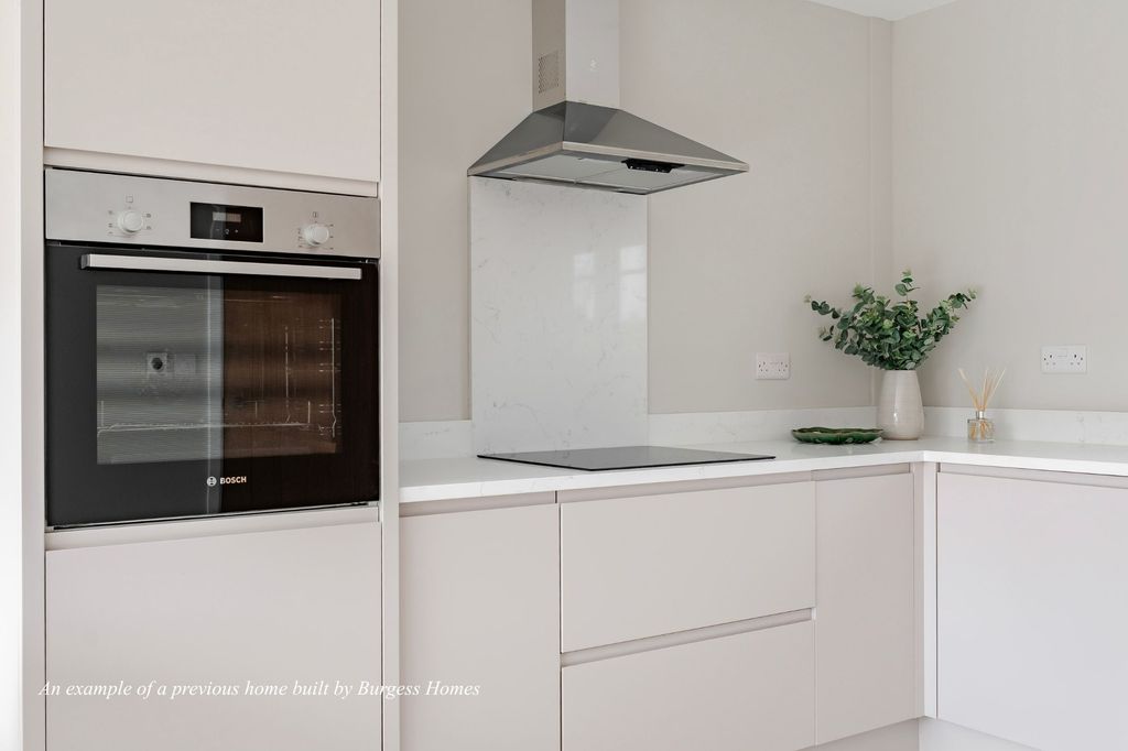 Property photo 3 of 26