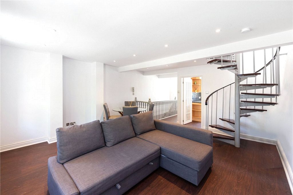 Property photo 2 of 14 Picture No. 05