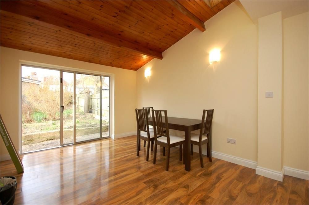 Property photo 3 of 5 3