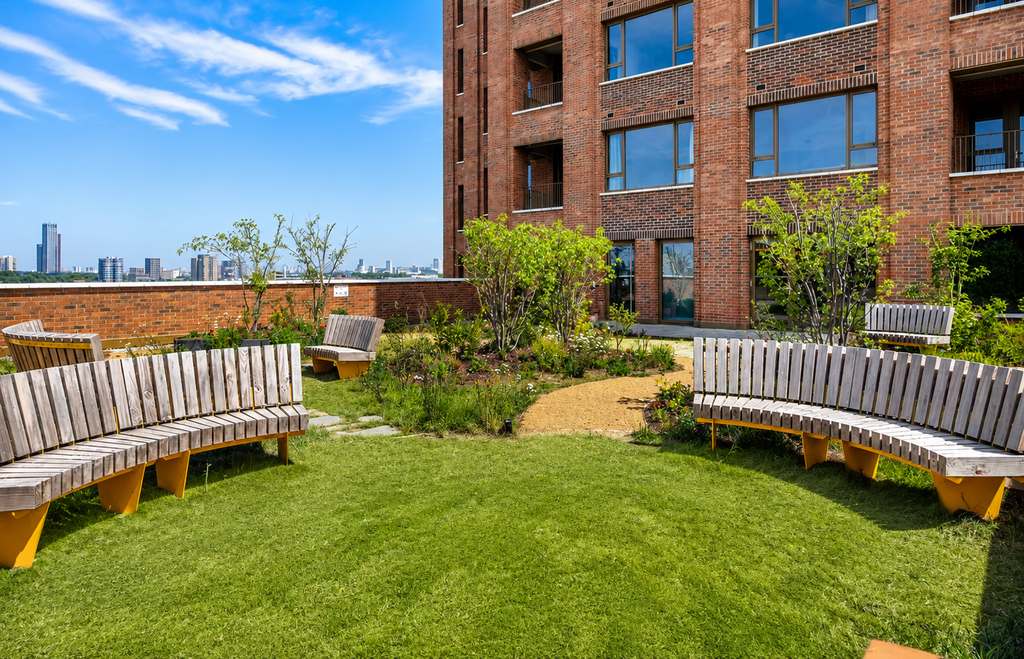 Property photo 1 of 8 Terrace / Patio