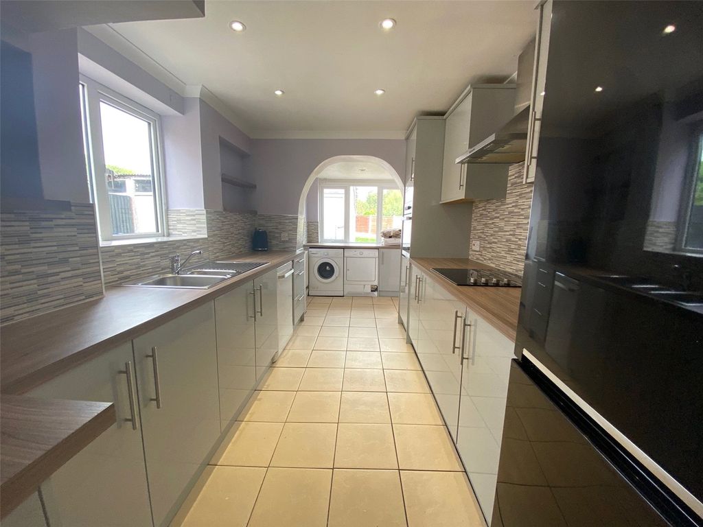 Property photo 2 of 9 Picture No. 05