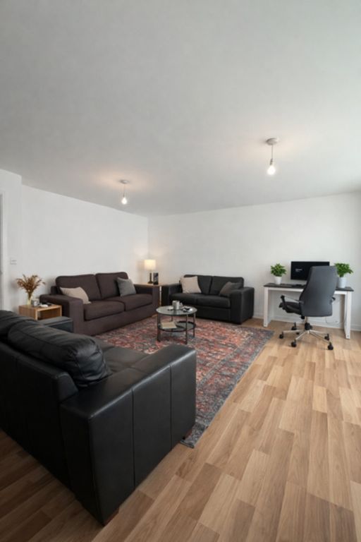 Property photo 3 of 8