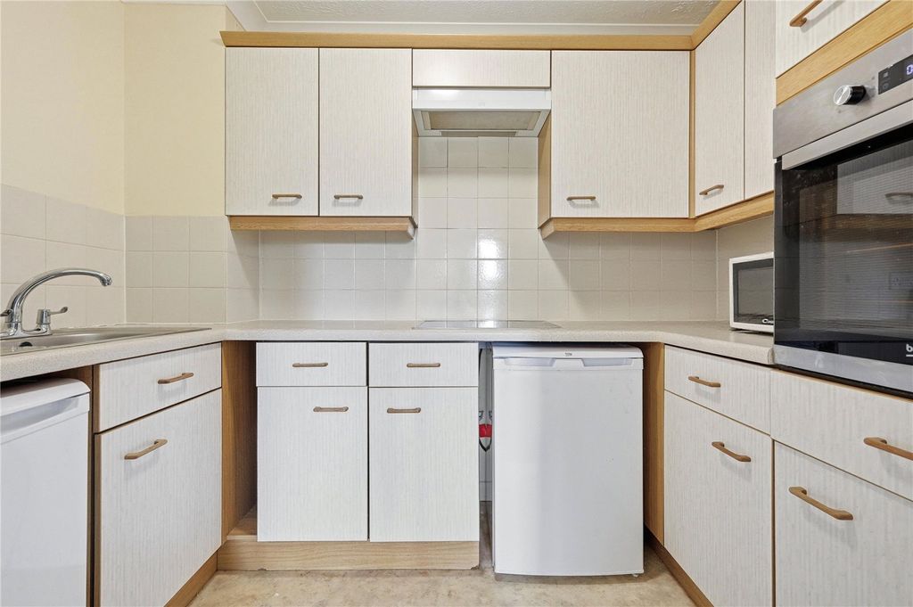 Property photo 3 of 14 Picture No. 08