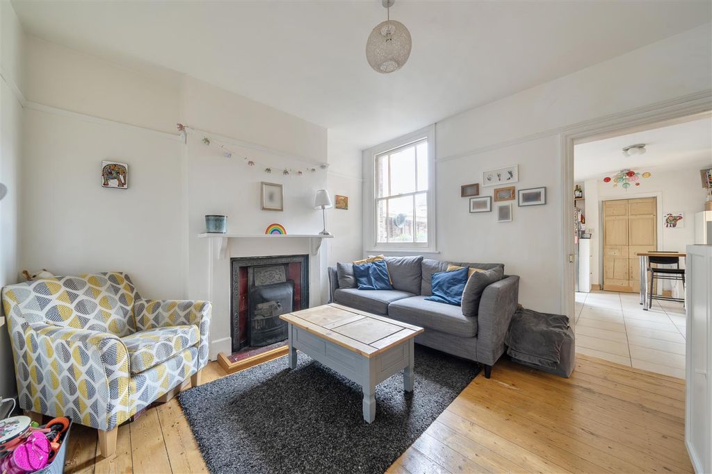 Property photo 2 of 12 1442724-5-69De4761d10Be.Jpg