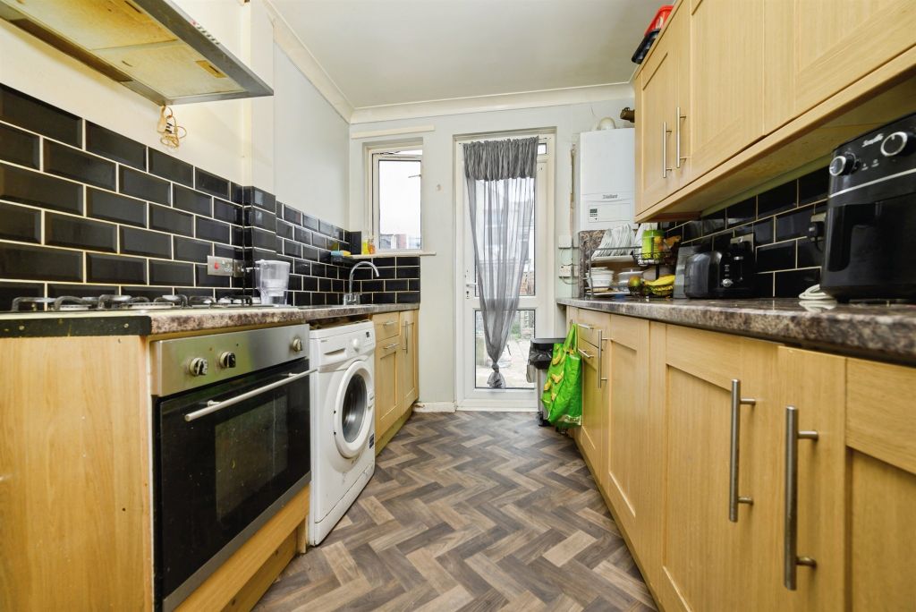 Property photo 2 of 15