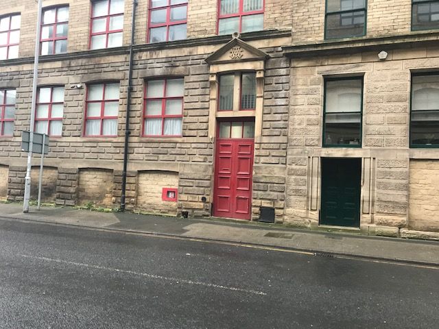 Property photo 2 of 3