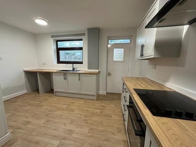 Property photo 2 of 13 Kitchen.Jpg