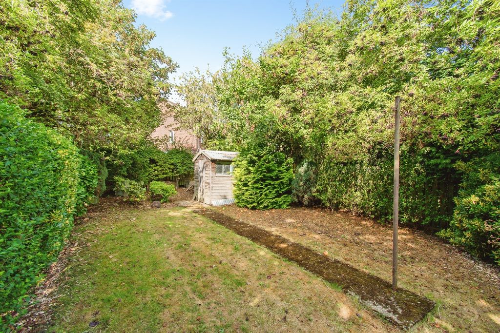 Property photo 2 of 12